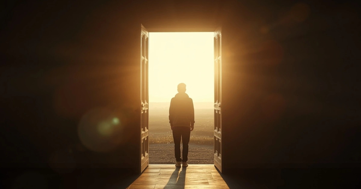 rebuilding your life after narcissistic abuse_Hero