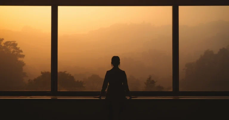 why victims stay in narcissistic relationships